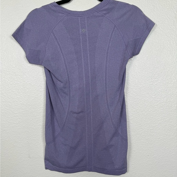 SOLD ON INSTA - Lululemon Swiftly - Picture 2 of 2